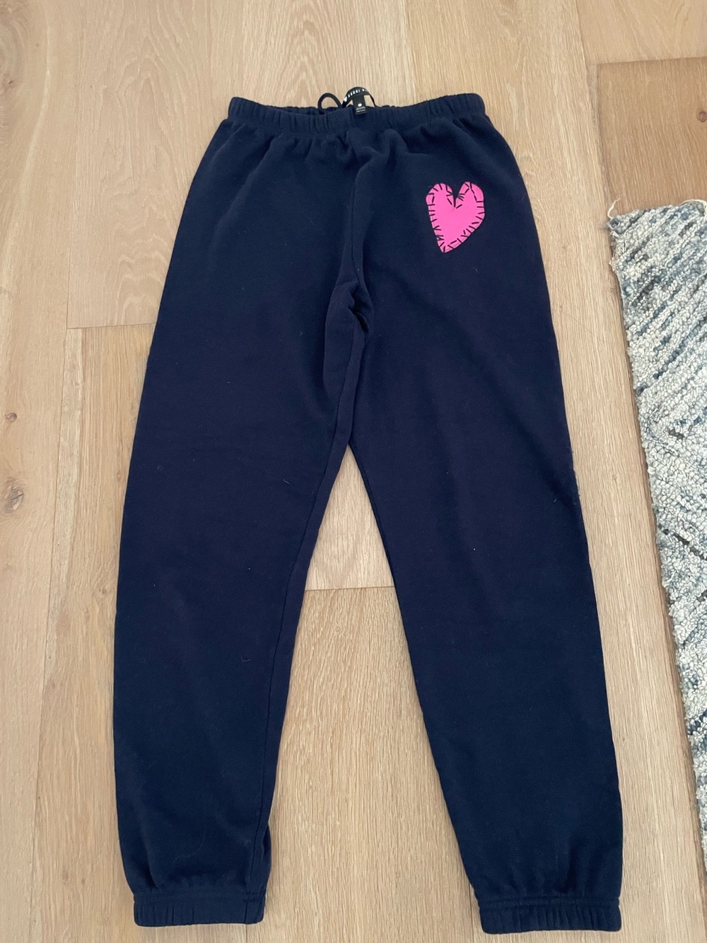 Aqua - Kerri Rosenthal navy blue sweatpants x-small Pink Heart